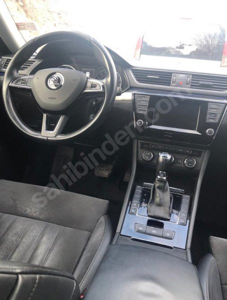 İLK SAHİBİNDEN TEMİZ SKODA SUPERB