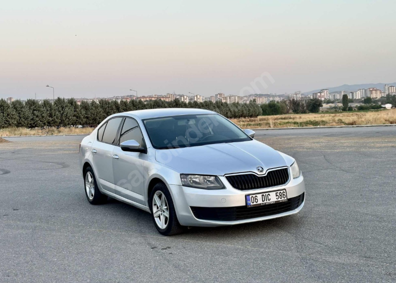 2015 Skoda Octavia 1.6TDI Otomatik Değişensiz Sorunsuz