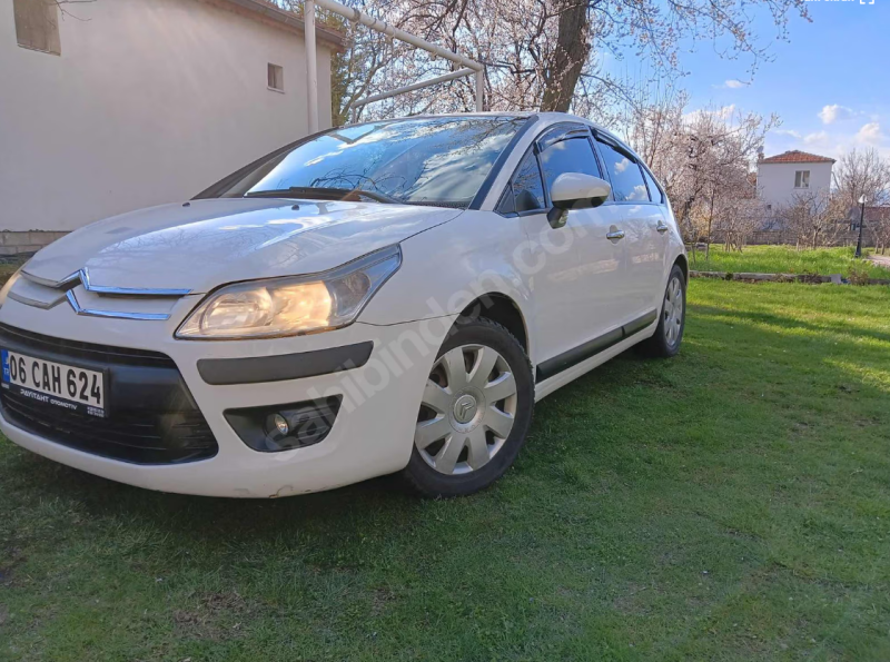 BOYASIZ VE DEĞİŞENSİZ 2010 MODEL CITROEN C4 1.6 HDI