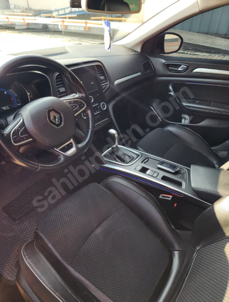 SAHİBİNDEN TERTEMİZ MEGANE
