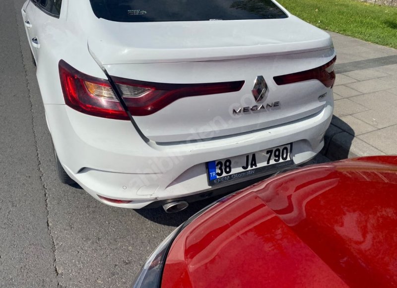 ÇOK TEMİZ BOYASIZ BAKIMLI K.K. TAKSİT