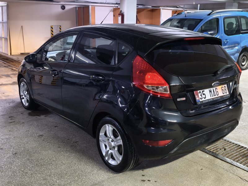 Sahibinden Ford Fiesta 1.4 TDCi Bakımlı