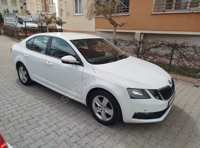 sahibinden skoda Octavia 1.6 optimal