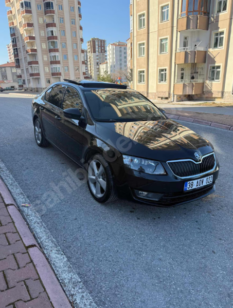 CAM TAVANLI OCTAVİA dizel otomatik