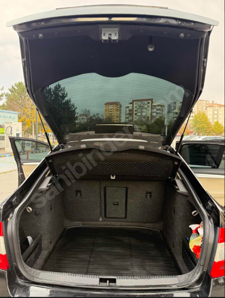 CAM TAVANLI OCTAVİA dizel otomatik