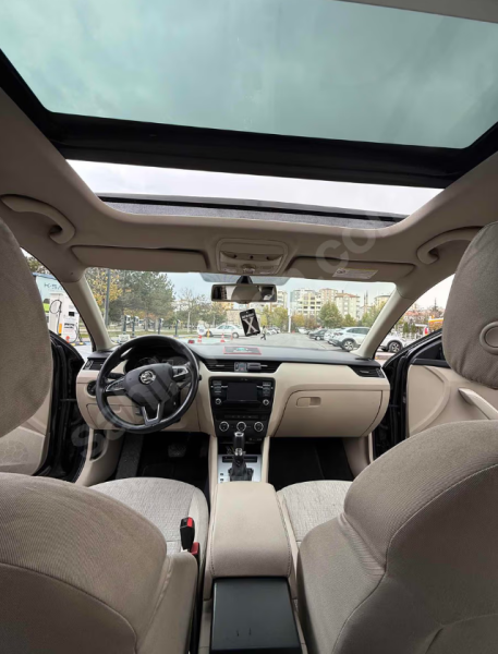 CAM TAVANLI OCTAVİA dizel otomatik