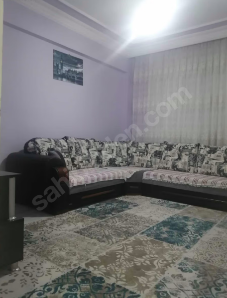 S A H İ B İ N D E N