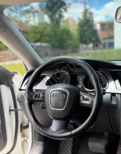 AUDİ A5 2011 2.0 TDİ + DEĞİŞENSİZ + ÖZEL PLAKA + DOLU