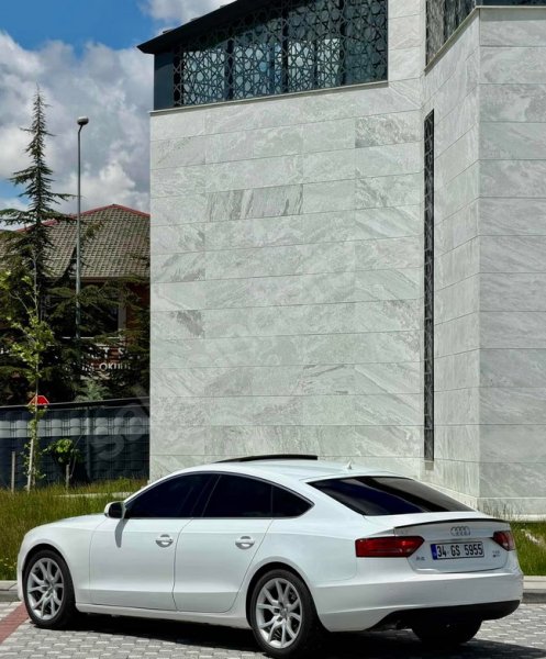 AUDİ A5 2011 2.0 TDİ + DEĞİŞENSİZ + ÖZEL PLAKA + DOLU