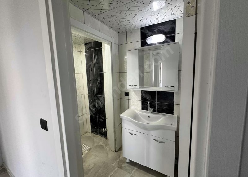 Erkilet Osmangazi mahallesi 3+1 SATILIK 0 OTURUMA HAZIR DAİRE
