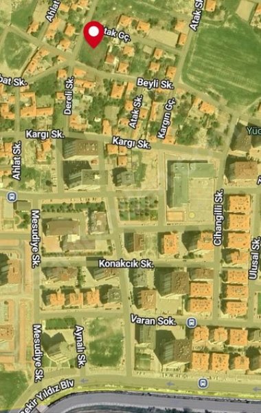 TEK TAPU 12 KAT İMARLI 1018M KÖŞE. takas yok