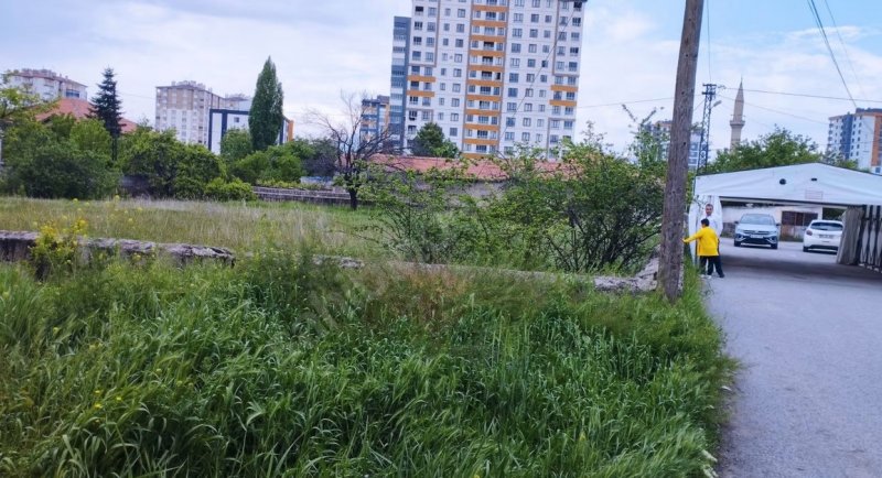 TEK TAPU 12 KAT İMARLI 1018M KÖŞE. takas yok