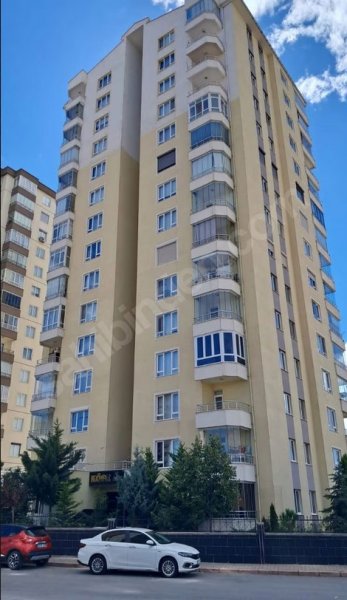 Sahibinden H.Akar Blv.Migros Arkası 4+1+kiler Kpl. Garaj 12.Kat