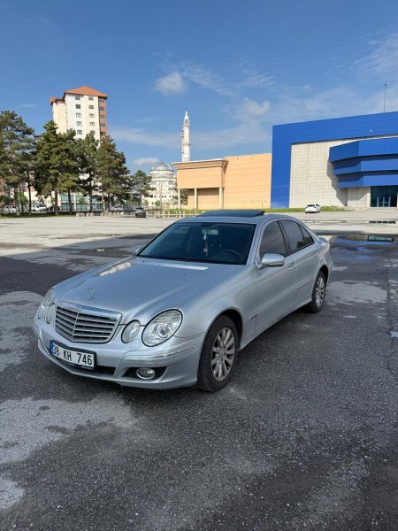 MEMURDAN TEMİZ TRAMERSİZ MASRAFSIZ MAKYAJLI KASA E280 CDI