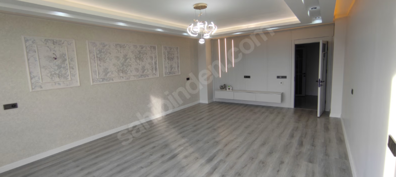 Meskenli Ultra Lüks 3 Katlı Villa Erciyes Manzaralı - Peyzajlı