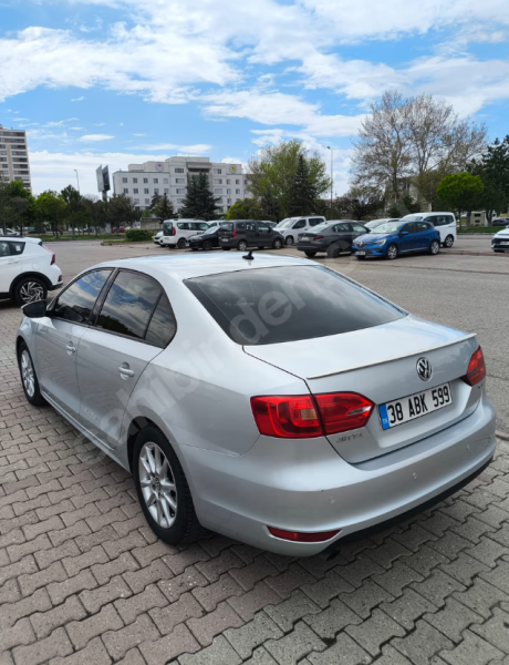 SAHİBİNDEN TEMİZ OTOMATİK JETTA