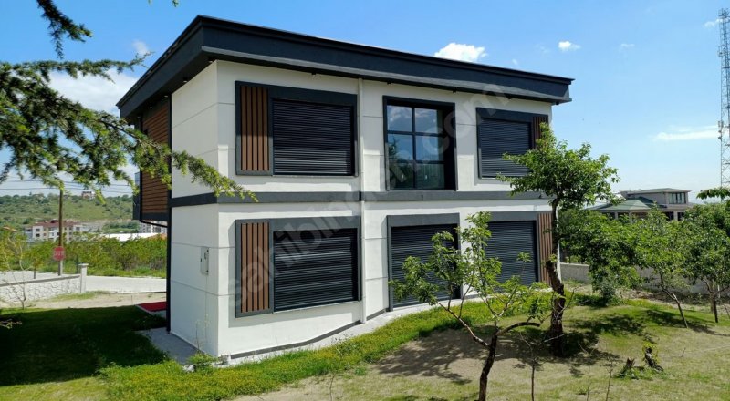 FIRSAT! AKYAZI'DA,KÖŞEBAŞI, MESKENLİ,4.5+1 LÜKS VİLLA!