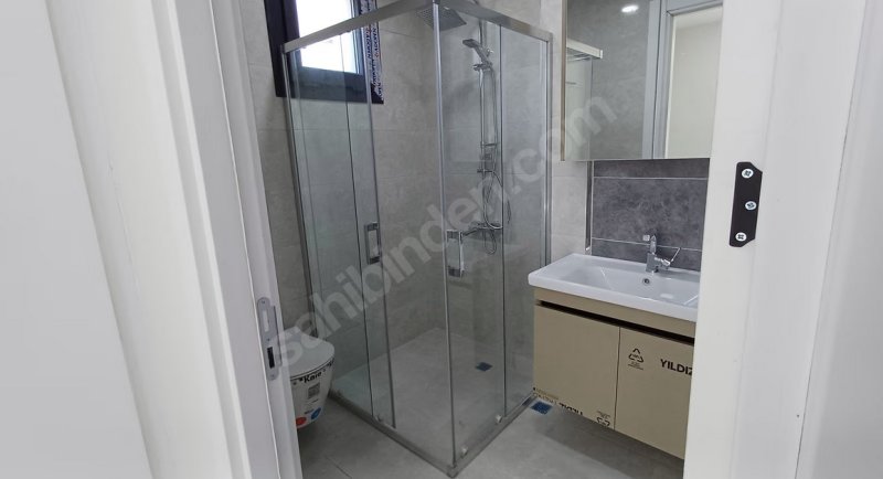FIRSAT! AKYAZI'DA,KÖŞEBAŞI, MESKENLİ,4.5+1 LÜKS VİLLA!