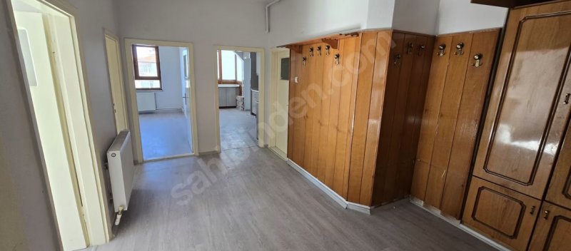 YENİKÖY DEMET EVLERDE KOMBİLİ 3+1 DAİRE..