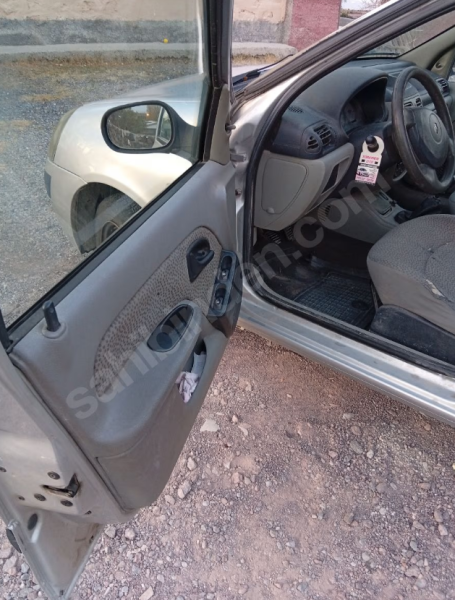 sahibinden temiz bakımlı clio