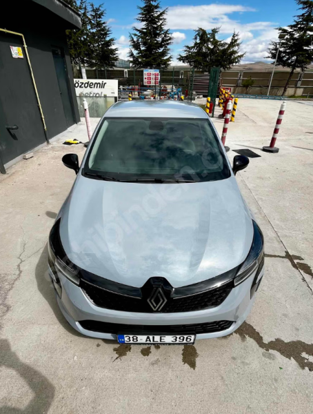 HATASIZ BOYASIZ TRAMERSİZ 19 BİN KM GARANTİLİ