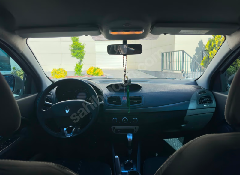 renult fluence