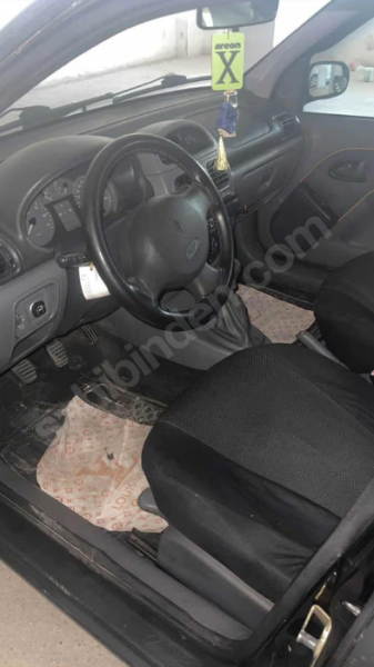Clio 1.6 8 walf