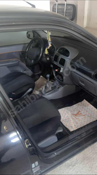Clio 1.6 8 walf