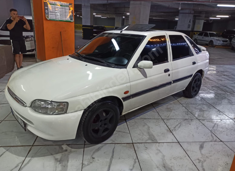 Ford Escort Kelepir fiyatına