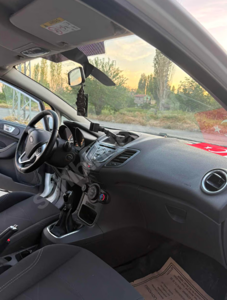 SAHİBİNDEN FORD FİESTA