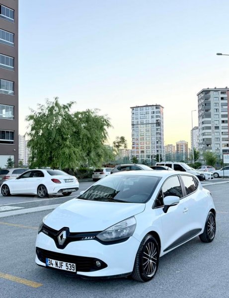 SAHİBİNDEN BOYASIZ DEĞİŞENSİZ TRAMERSİZ RENAULT CLİO
