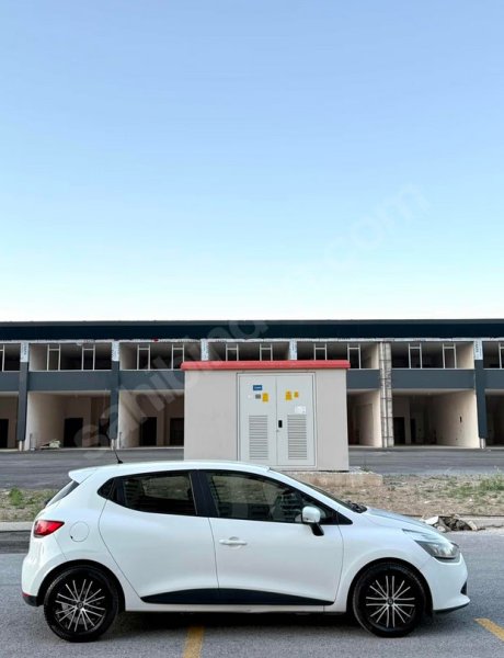 SAHİBİNDEN BOYASIZ DEĞİŞENSİZ TRAMERSİZ RENAULT CLİO