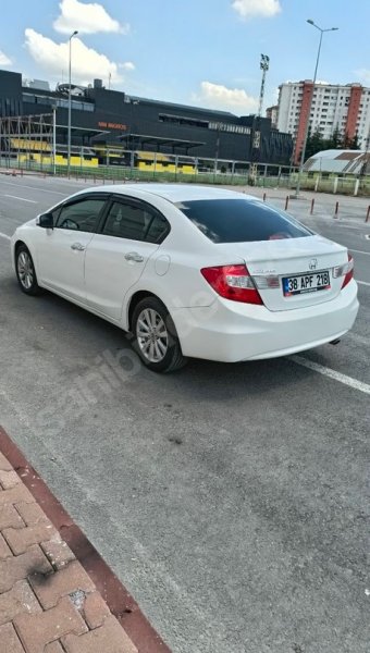 Honda Civic 2013 TAKAS YOK