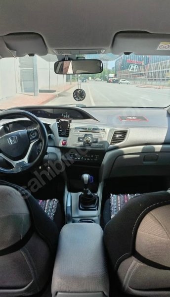 Honda Civic 2013 TAKAS YOK