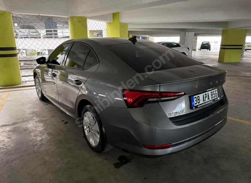 Skoda Octavia 1.0 e-tec hybrd tramersiz
