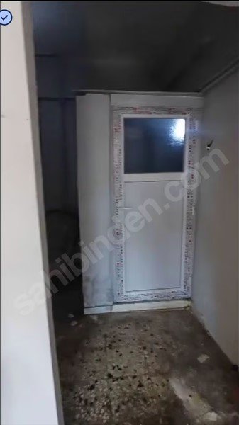 Adliye Yakını Büyük Ofis 200m² 4 adet Büro Tadilatli Cadde Üstü