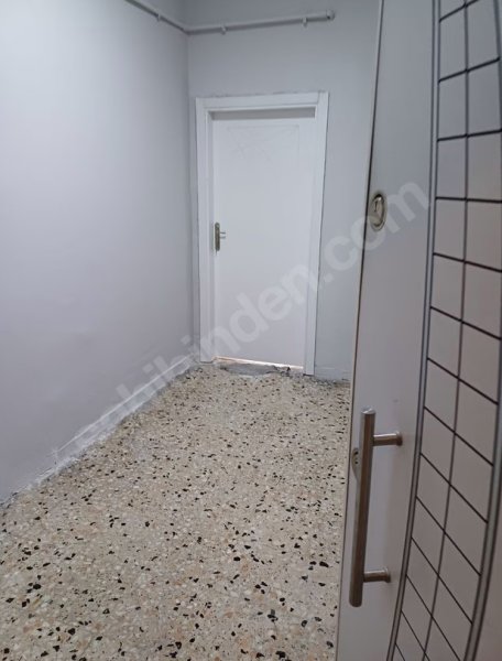 Adliye Yakını Büyük Ofis 200m² 4 adet Büro Tadilatli Cadde Üstü