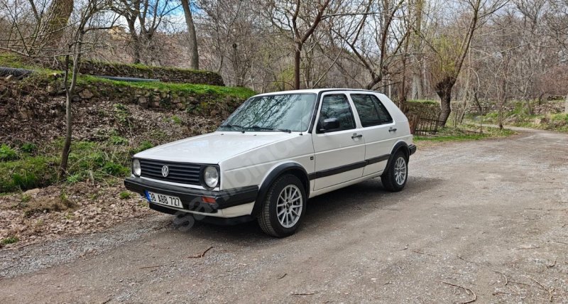 Sahibinden Meraklilarina Bakımlı 1.6 Golf 2 MK2