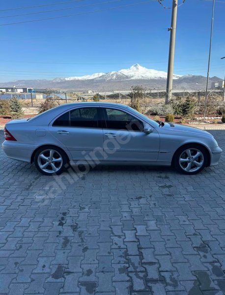 Hatasız boyasız Full orijinal LPG hiç takılmamış