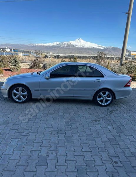 Hatasız boyasız Full orijinal LPG hiç takılmamış