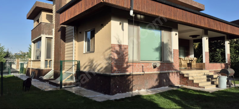 Sahibinden Çay Bağlarında Muhteşem konumda Satılık Villa