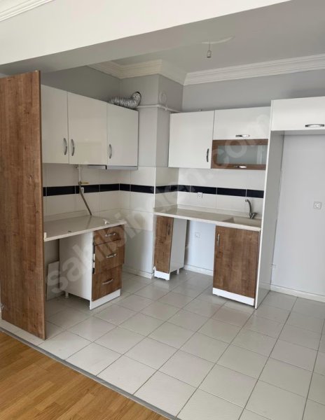 Sahibinden, eşyasız, tramvayın son durağında satılık 2+1 daire