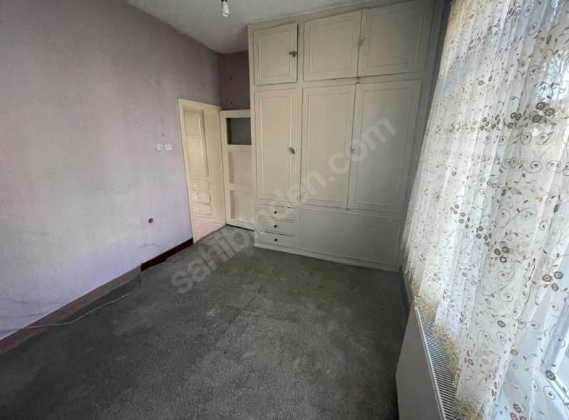 Bakımlı kiralık 3+1 ara daire