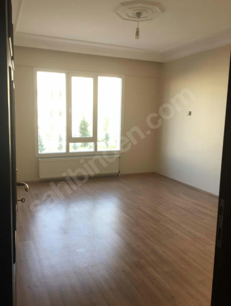 YENİDOĞAN MAHALLESİNDE 210m2 4+1 SATILIK DAİRE