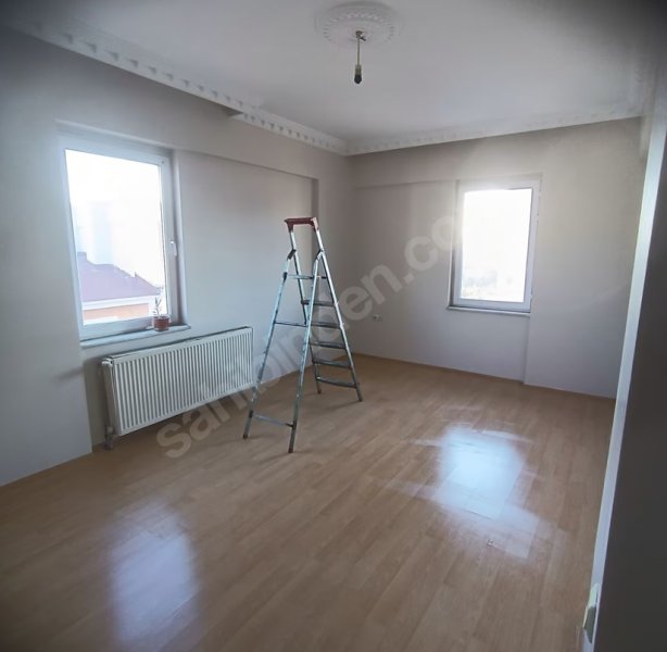 SAHİBİNDEN SATİLİK 170 M² DAİRE