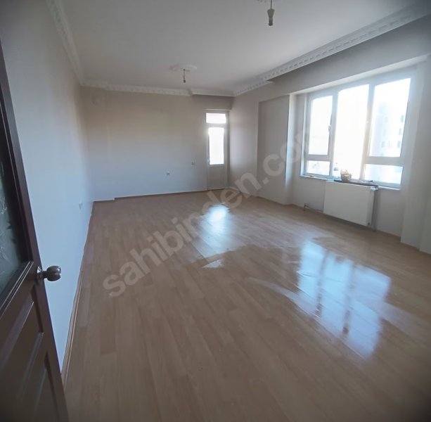 SAHİBİNDEN SATİLİK 170 M² DAİRE