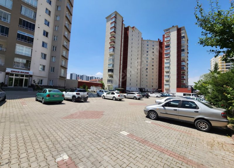 Site İçi, Açık Cepheli, Merkezi Isıtmalı 3+1 Tramvay güzergahı