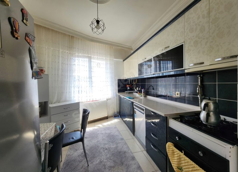 Site İçi, Açık Cepheli, Merkezi Isıtmalı 3+1 Tramvay güzergahı