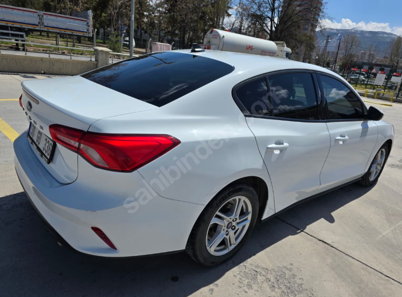 otomatik vites ford focus 2020