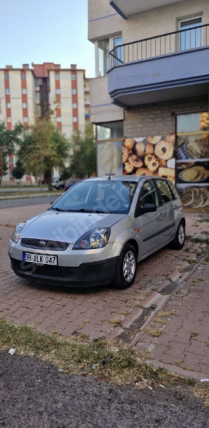 Gümrük Çıkışlı Ford Fiesta